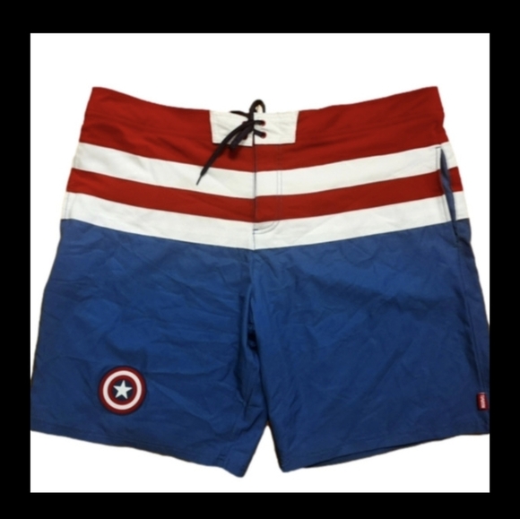 Captain America  swim rash guard. Kids Size 5/6 new without tags - Picture 6 of 6